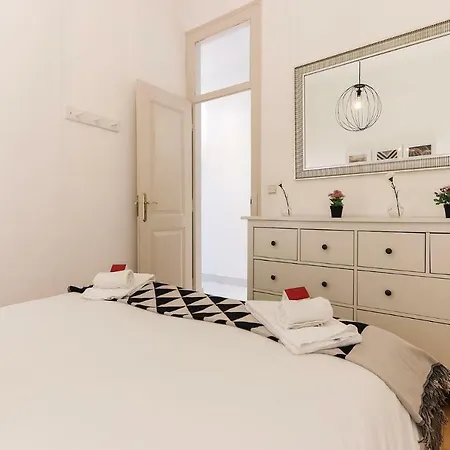 Avenida Liberdade Terrace By Homing Lägenhet *